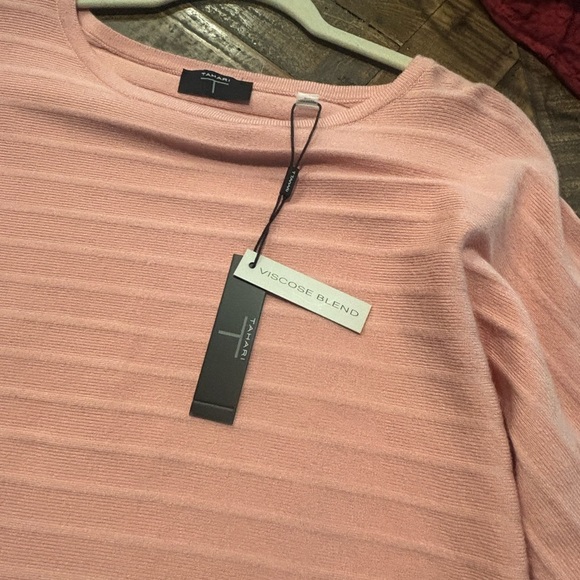 Tahari NWT Viscose Blend Sweater Coral Knit Top in size SP - Picture 9 of 11